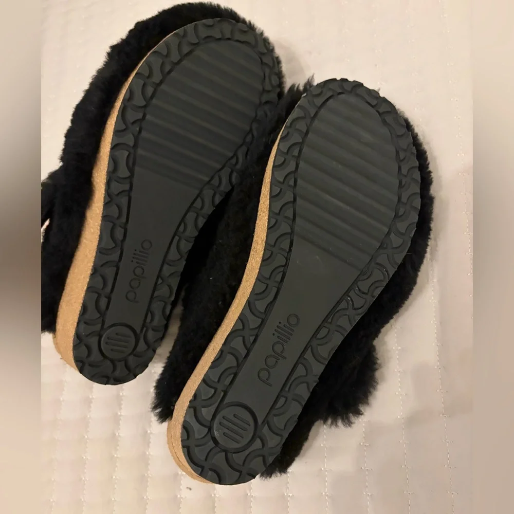 Papillio by Birkenstock Fanny Teddy wedge clog in black shearling size 9 US New - Picture 4 of 8